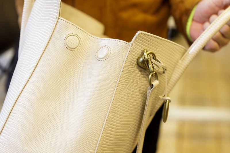 バイヤーが惚れ込んだブランドを徹底取材！BRAND feature 第６回「TOFF&LOADSTONE」軽さと高級感を兼ね備えたバッグ
