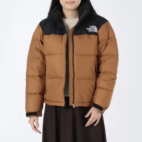 THE NORTH FACE
Short Nuptse Jacket
¥32,000 + 税
⇒¥25,600 + 税 ２0%OFF