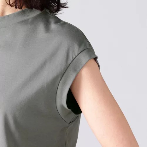 Demi-Luxe BEAMS
AK+1 / コットン フレンチスリーブTシャツ
￥8,800（税込）