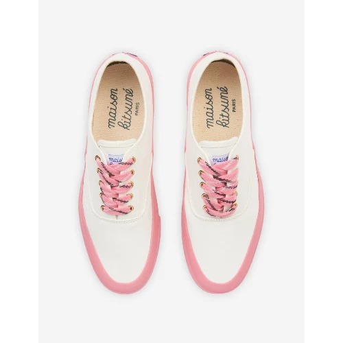 Maison Kitsune by designer Olympia Le-TanPINK SOLE CANVAS LACED SNEAKERS￥24,200