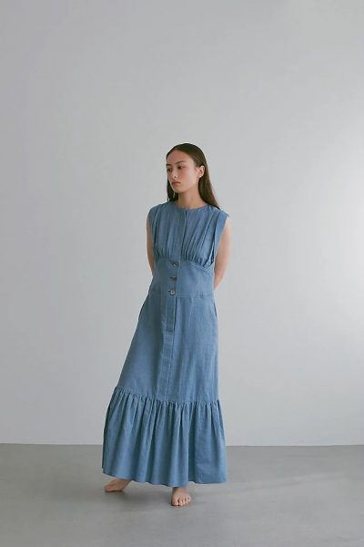 CASA FLINE
【YANUK×CASA FLINE】Organic cotton 
ノースリーブティアードドレス
￥33,000　INDIGO