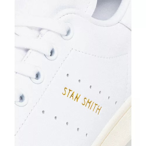 adidas Originals
STAN SMITH
￥15,400（税込