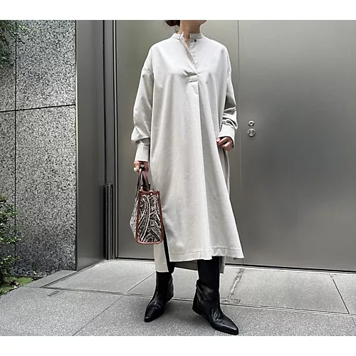 【50代 ファッション】気温21度に最適！秋のお出かけコーデ35選