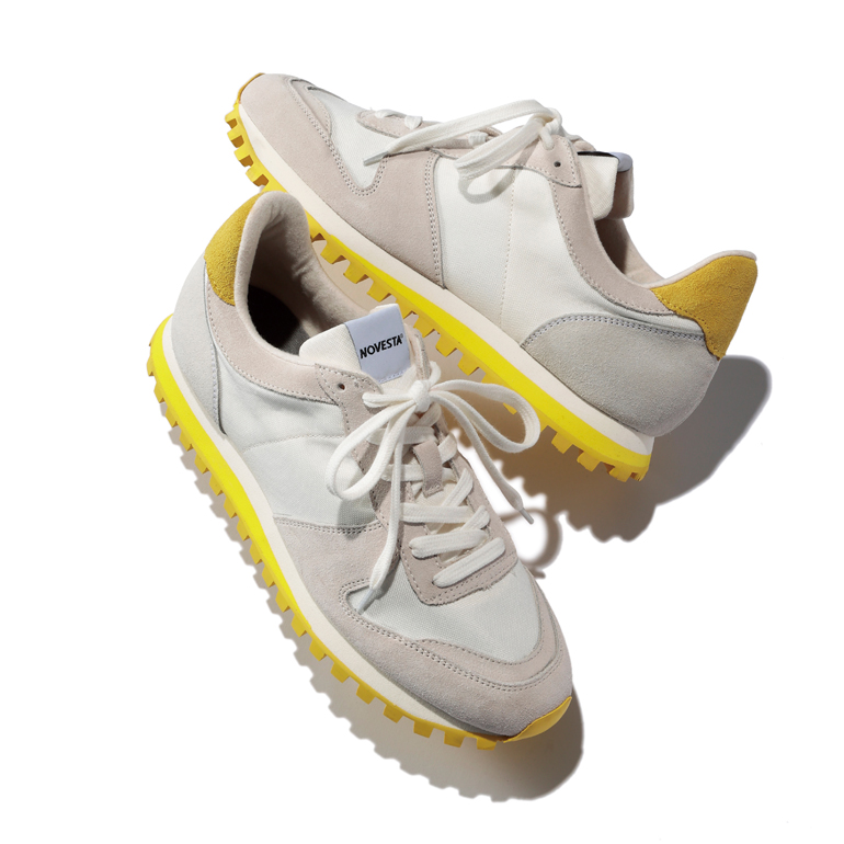 ✨ STONE  ダスティイエロー /2024秋冬新作 NOVESTAのMARATHON TRAIL【STANDARD BOOK 2024Spring】 | HAPPY PLUS VOICE