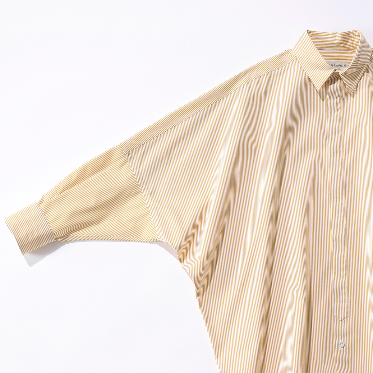 大人が着やすいちょい甘＆ハンサムデザインをセレクト 一枚で着映える“ひとくせ”シャツ&ブラウス