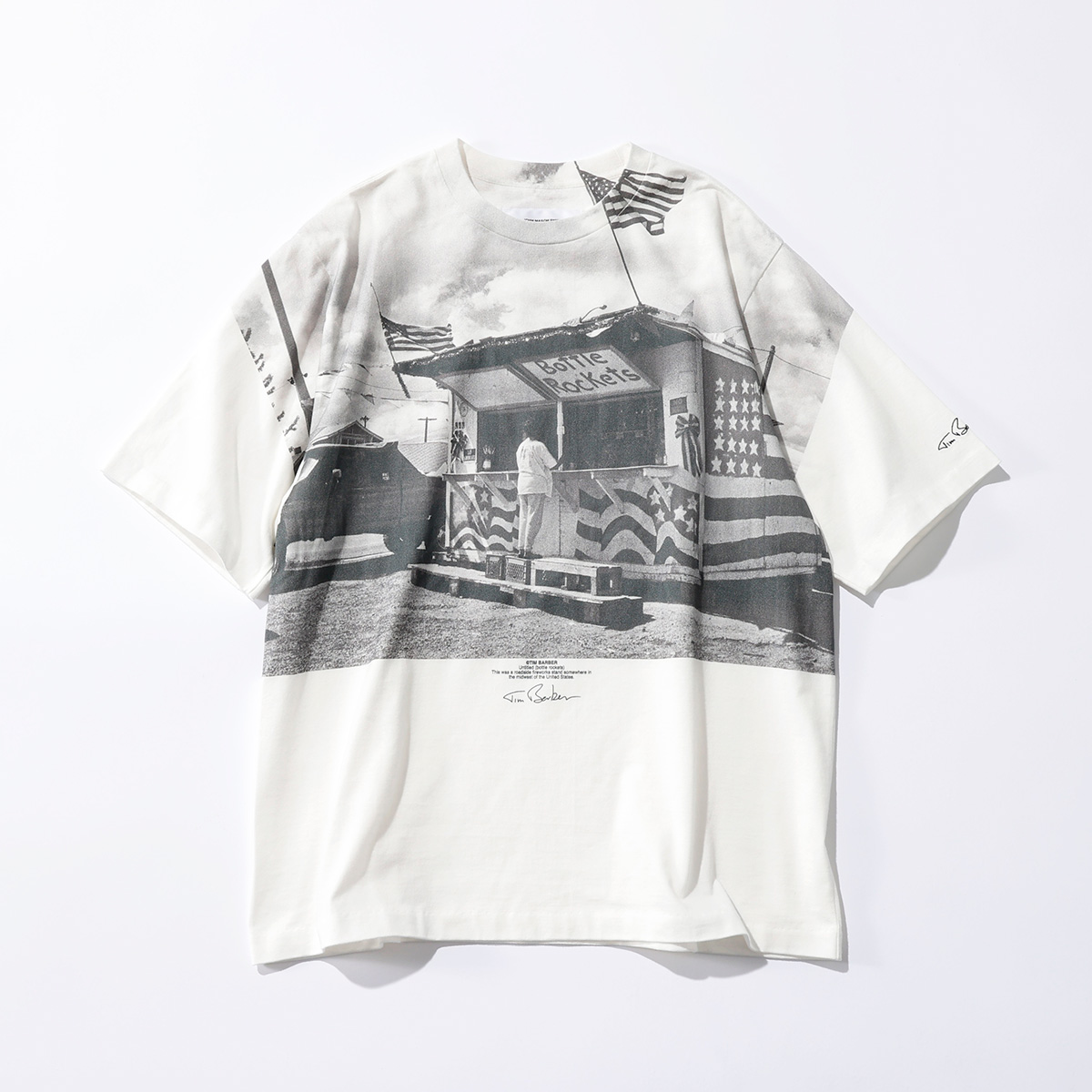 人気スタイリスト石関靖子さん・大人の「遊びTシャツ」はこう着る！「キャラT」「ロゴT」「キラキラT」は　大人だからシャレるんです♡