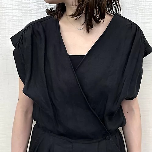 【50代 ファッション】真夏の洗練ブラック12選　 éclat2024年特集