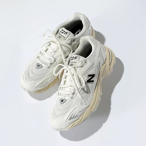 New Balance
ML725
￥14,080