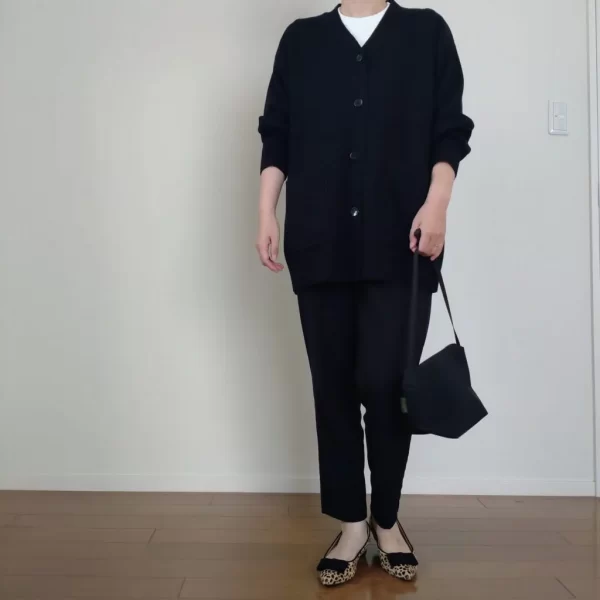 12closet【福田麻琴さんコラボ】【洗える】コットンカシミヤVネックカーディガン￥19,800