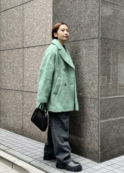 TICCA【HPS別注】モヘアピーコート￥64,900ShinzoneWOOL FLANNEL TOM BOY PANTS￥36,300SLOANE5G天竺　クルーネック￥38,500FABIO RUSCONIストレッチショートブーツ￥47,300