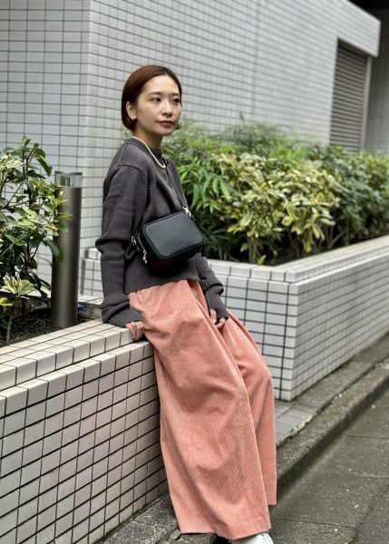 Uhr
Wide Corduroy Pants
￥41,800
Shinzone
LONG RIB CARDIGAN
￥25,300
NOVESTA
MARATHON RUNNER SUPER TRAIL
￥30,800
VASIC
Anyway
￥37,400