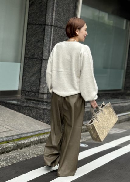 COGTHEBIGSMOKE
ALISON TROUSERS
￥37,400
RYE TENDER
【HPS別注】DELMAR SWEATER
￥25,300
Luca Grossi
RIKTAL　スタッズ付きシューズ
￥42,900
A VACATION
BREAD M
￥58,300