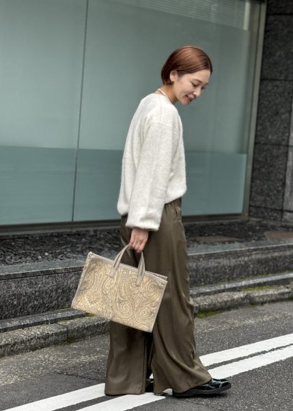 COGTHEBIGSMOKE
ALISON TROUSERS
￥37,400
RYE TENDER
【HPS別注】DELMAR SWEATER
￥25,300
Luca Grossi
RIKTAL　スタッズ付きシューズ
￥42,900
A VACATION
BREAD M
￥58,300