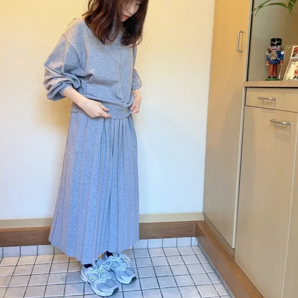 12closet
【洗える】モックネック＆プリーツスカート ニットセットアップ
￥19,800