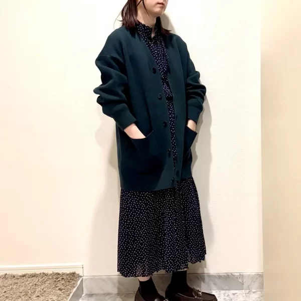 12closet【福田麻琴さんコラボ】【洗える】コットンカシミヤVネックカーディガン￥19,800