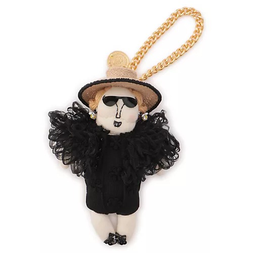 MUVEILグランマチャーム￥19,800