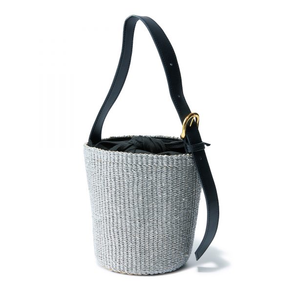 VIOLAd’ORO
MIRO／メタリックカラーバスケット
￥25,300