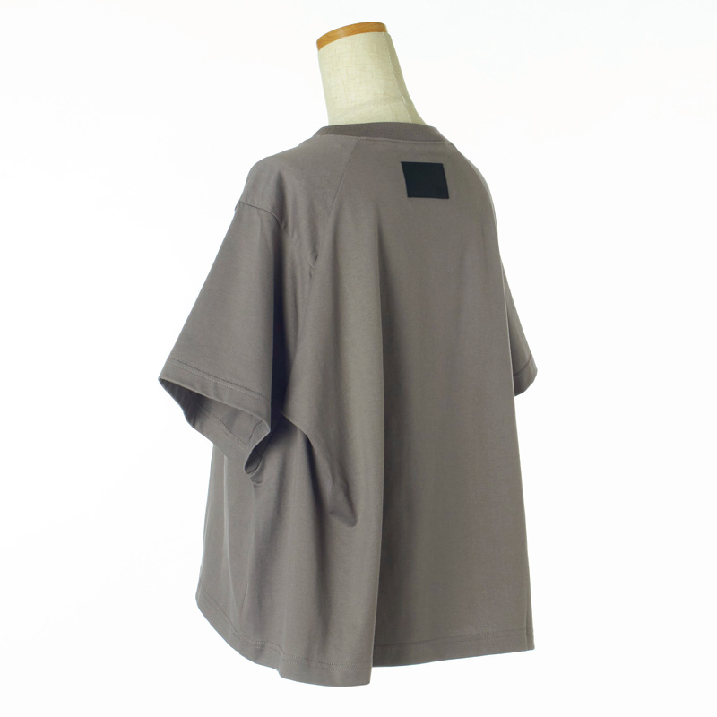 【50代　Tシャツ】「大人に似合うTシャツ」セレクション厳選4ブランド éclat2025年7・8月合併号特集