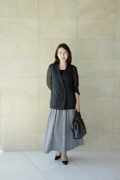 【エクラ 華組　小林五月子さん】春夏はギンガムチェックでいつものコーデを”大人可愛い”に刷新