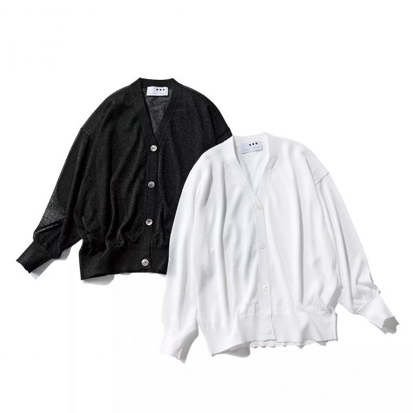 three dots
【HPS別注】Vネックラメカーディガン
￥26,400