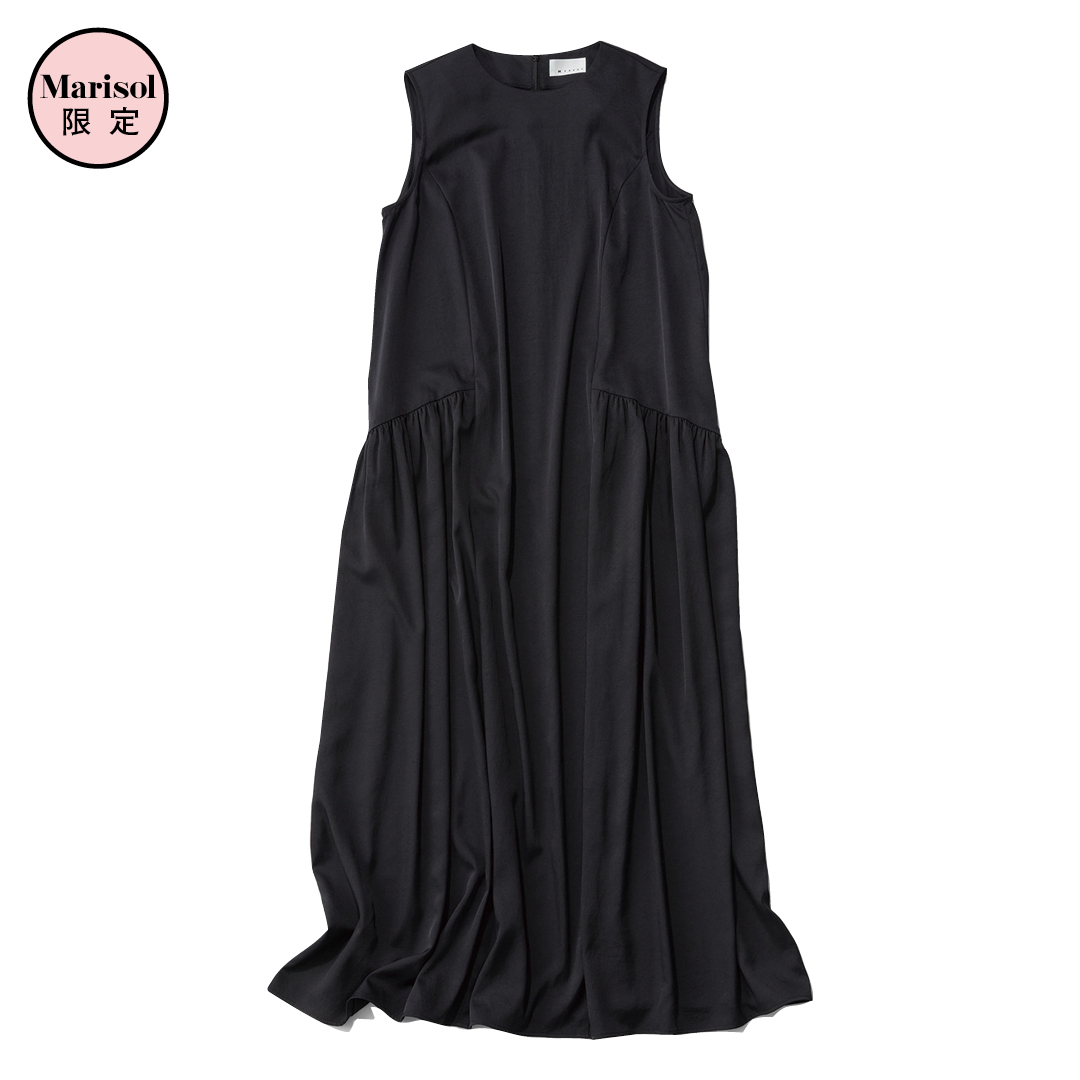 エムセブンデイズのサイドギャザーワンピース