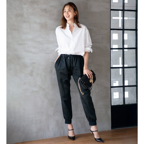 KATHARINE HAMNETT×eclat【別注】サテンジョガーパンツ￥29,700