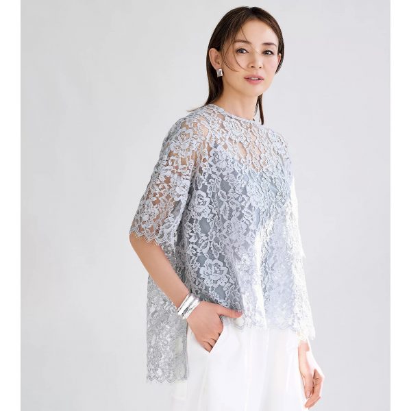 【50代夏トップス】甘すぎない“大人のレース”が上品！装い華やぐエクラ別注レーストップス