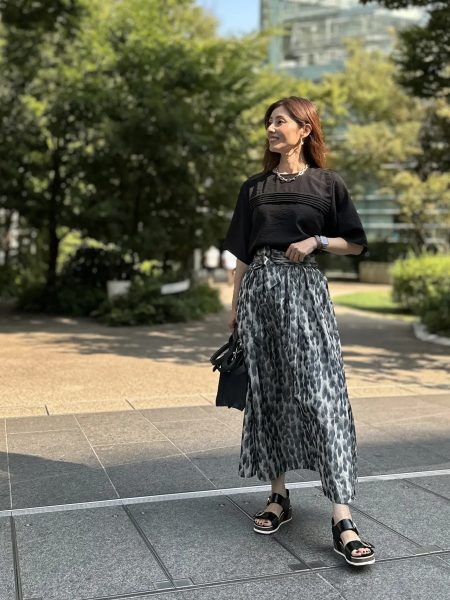 【エクラ 華組　梁瀬理砂さん】『E by eclat 』のシアーピンタックTブラウスを着回ししてみました