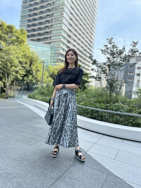 【エクラ 華組　梁瀬理砂さん】『E by eclat 』のシアーピンタックTブラウスを着回ししてみました