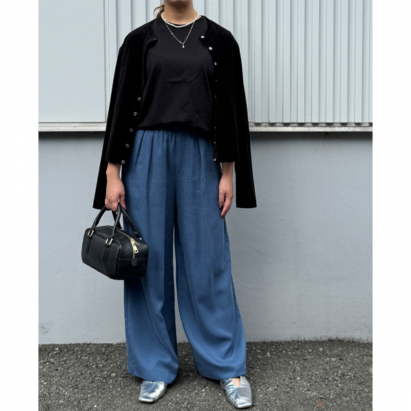 【着比べ＆コーディネートをご紹介！】晩夏＆初秋に頼れる 落ち感セミワイドパンツの魅力を徹底解説 #40代・50代コーデ#LEEマルシェ#12closet