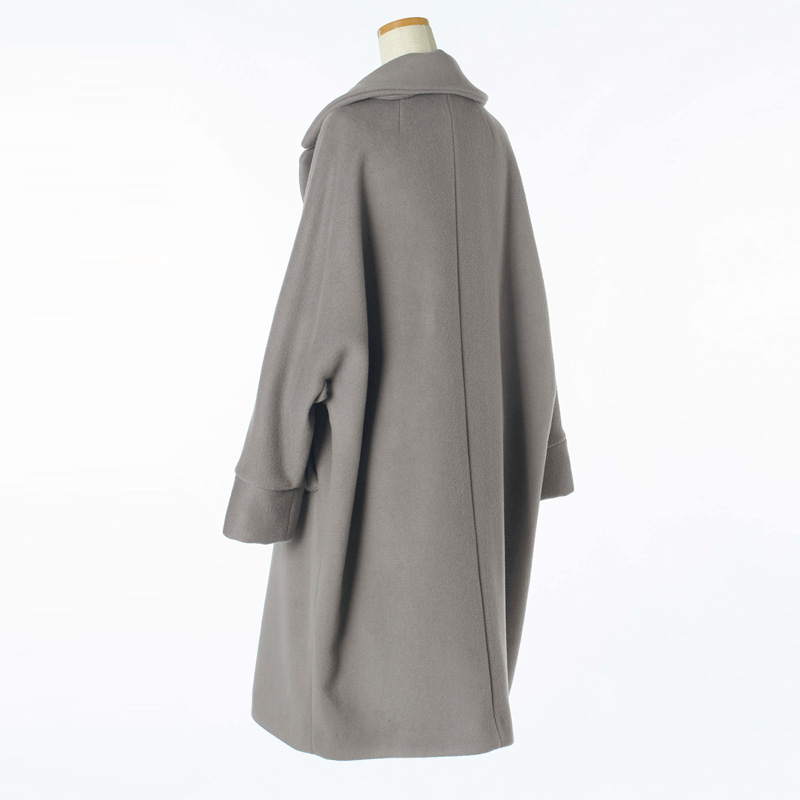 【50代 ダウン】入荷すると即完売！先取りして間違いなし。エクラ限定アウターTICCA、DUNO éclat2025年10月号特集