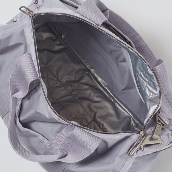 【50代 秋 旅】レスポートサックで大人気のバッグをエクラ別注しました！　éclat2025年10月号特集