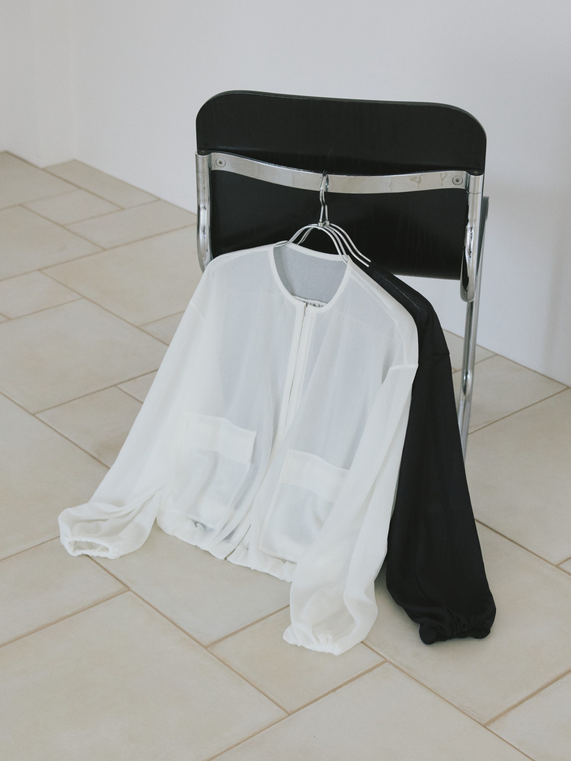 【suadeo】夏から秋へのスイッチコーデはブルゾンで解決！ | GOOD THINGS Vol.75