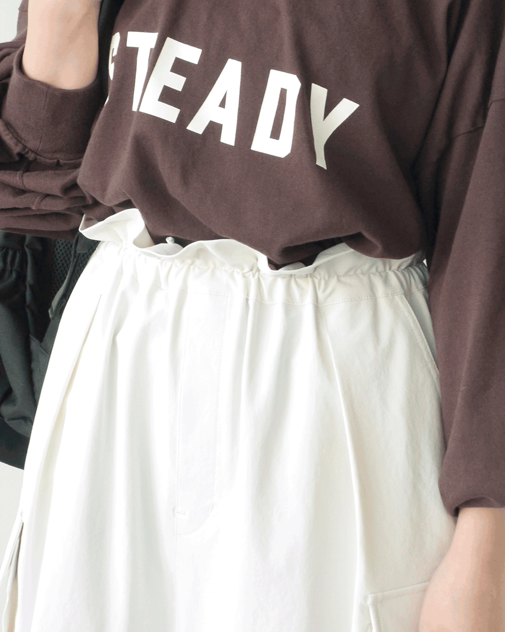 夏から秋まで着回せる！快適機能つきカーゴスカート【12closet】