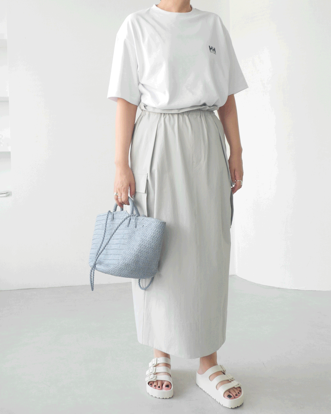 夏から秋まで着回せる！快適機能つきカーゴスカート【12closet】