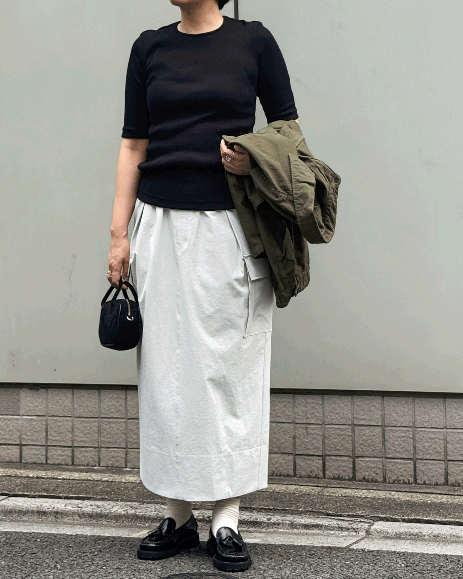 夏から秋まで着回せる！快適機能つきカーゴスカート【12closet】