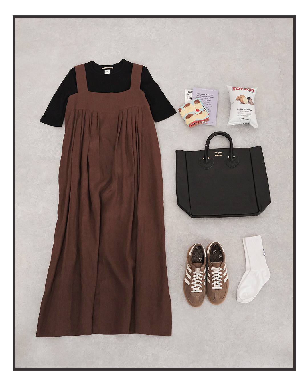 人気リネンを秋まで着回す！大人の晩夏コーデ術【12closet】