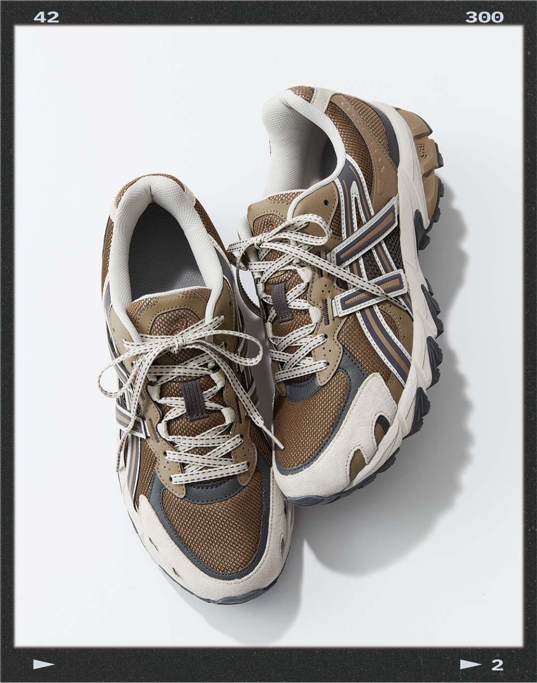 アシックススポーツスタイルのGEL-SONOMA TR62