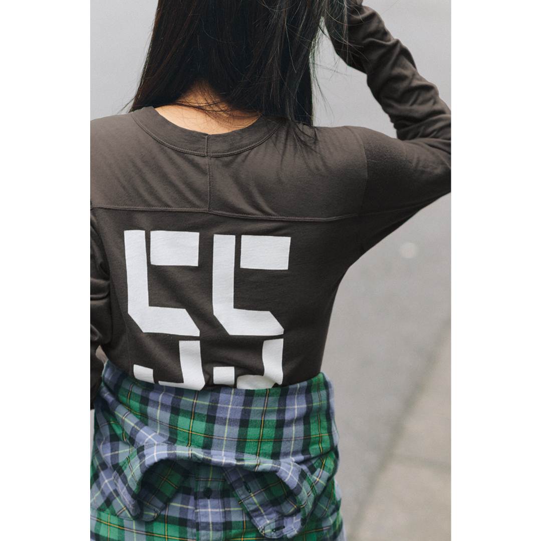 アンスクリアのコットンカシミヤナンバリングドレスコーデサブカット