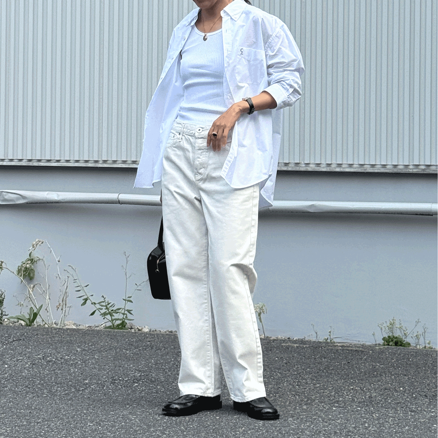 【アッパーハイツ × アマリー&セシリー】コラボデニムが大好評販売中！今ならノベルティ付き♡