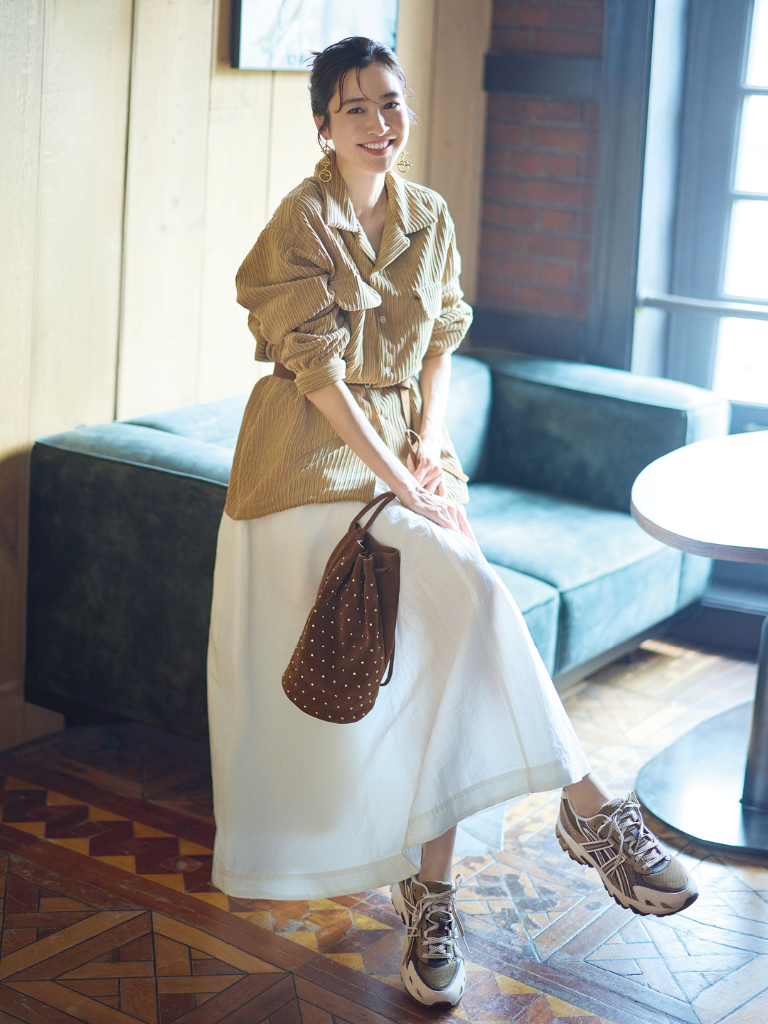 アシックススポーツスタイルのGEL-SONOMA TR62コーデ2