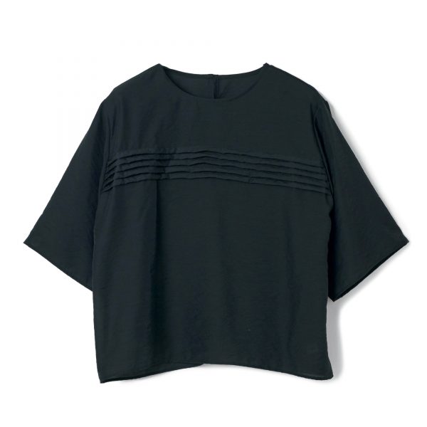 【エクラ 華組　梁瀬理砂さん】『E by eclat 』のシアーピンタックTブラウスを着回ししてみました