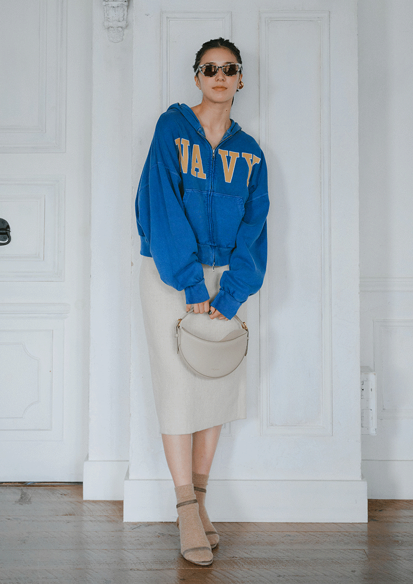 大人のスウェットこなれ術