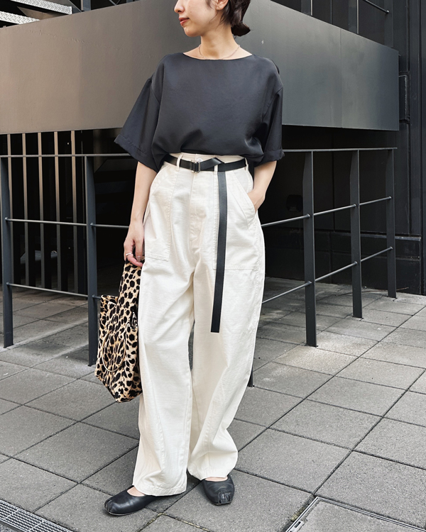 M7days
艶五分袖Tブラウス