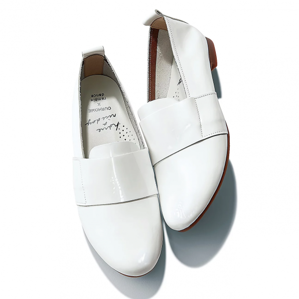 ramble dance【LEE別注】Emiさん×ランブルダンスレザースリッポンシューズ￥15,180ブツ画像