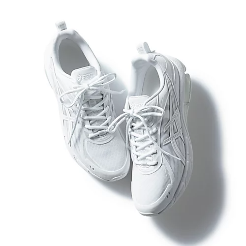 ASICS SportStyleGEL－QUANTUM 180 VIII￥17,600ブツ画像