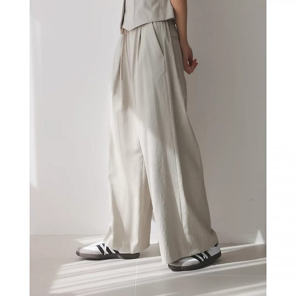 suadeo涼感タック入りワイドパンツ￥19,800