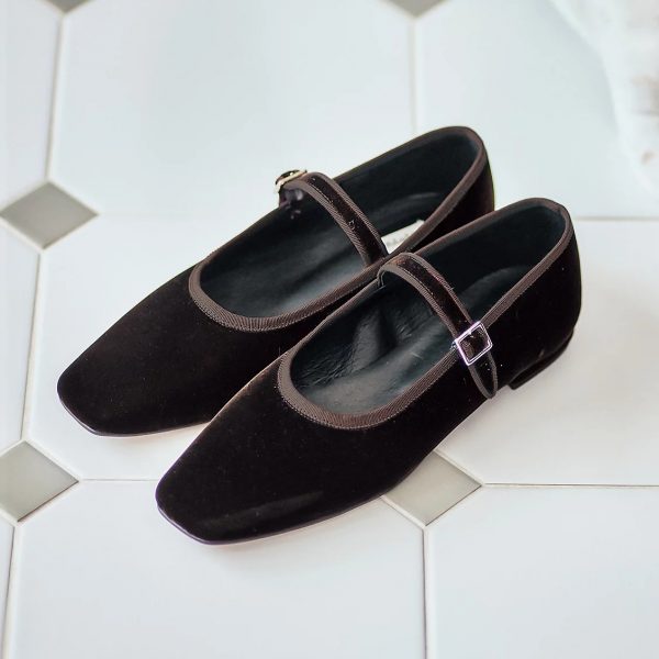 【休日オシャレ】晩夏に着たい！シンプルなのに品よく見える大人のデニムコーデ　#30代・40代大人の休日コーデ