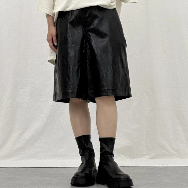 COGTHEBIGSMOKE
DELTA T SHIRT
￥27,500
COGTHEBIGSMOKE
MAYA CULOTTES
￥31,900