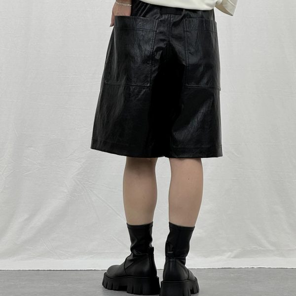 COGTHEBIGSMOKE
DELTA T SHIRT
￥27,500
COGTHEBIGSMOKE
MAYA CULOTTES
￥31,900